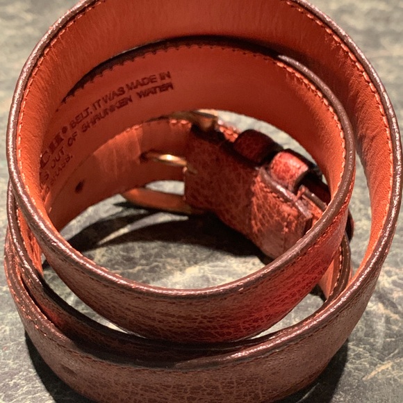 MEN COACH AMBER SHRUNKEN SOLID BRASS CASUAL BELT - Picture 2 of 10